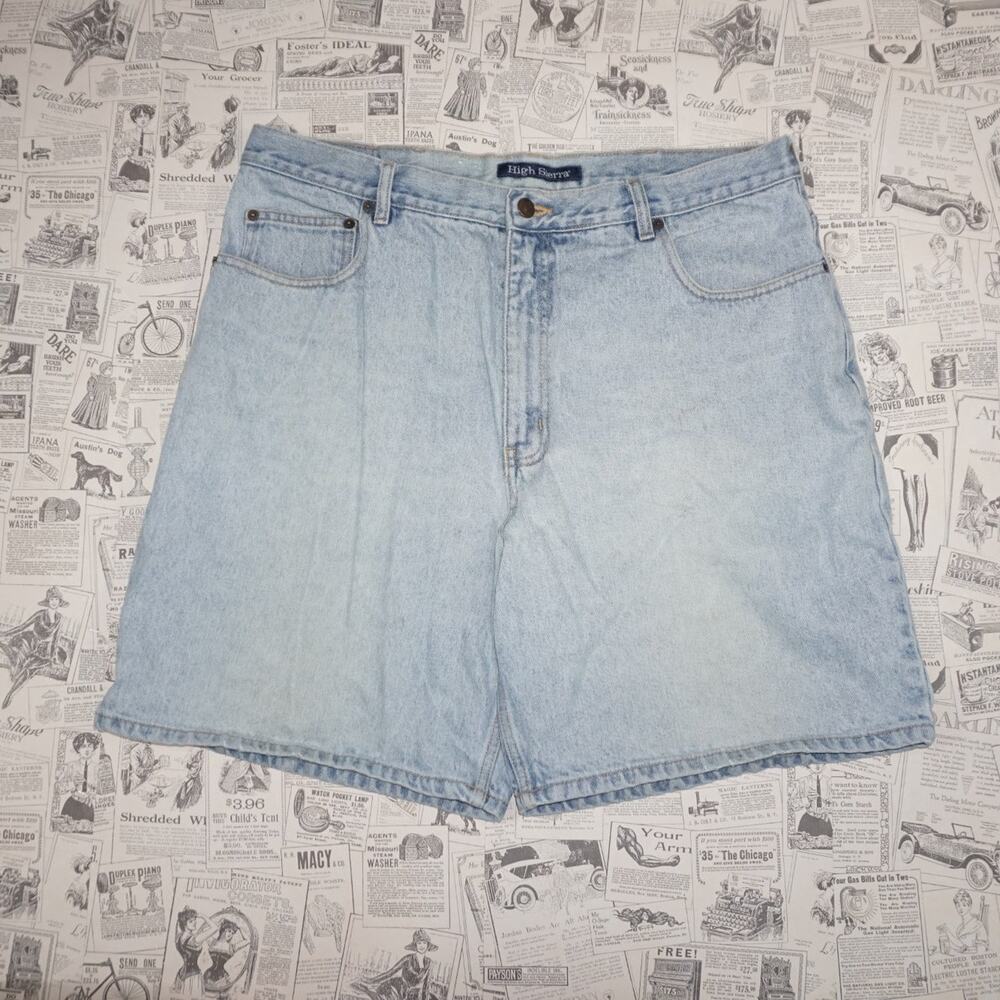 38 - Vintage Y2K High Sierra Shorts light wash faded denim
